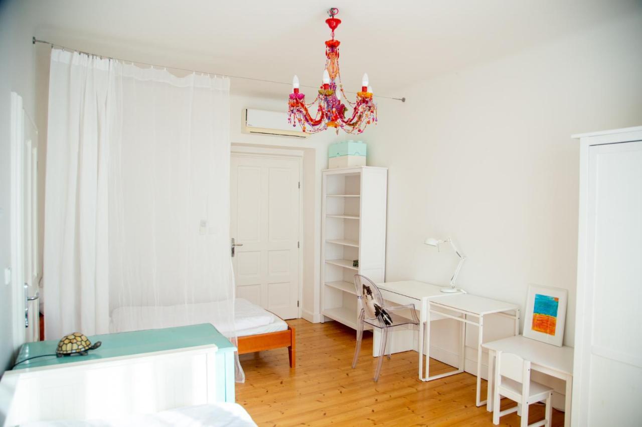 Velky 3-Izbovy Apartman Bratislava-Stare Mesto Eksteriør billede